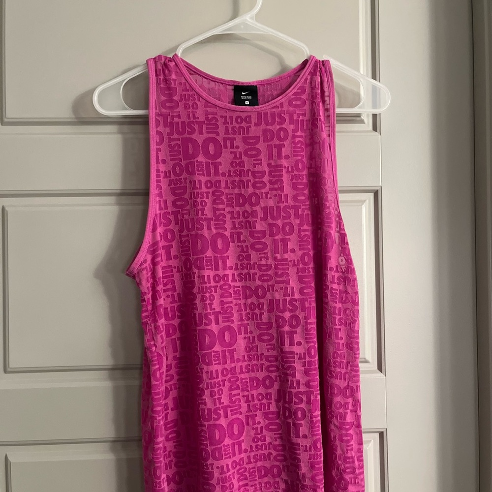 Nike Women’s Workout Tank
